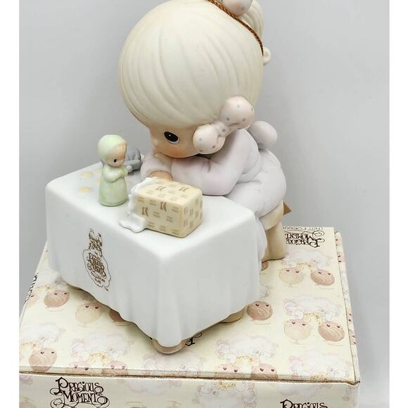 Enesco Other - Precious Moments Figurine My Happiness C0010 1990 Symbol Of Membership Box Tags